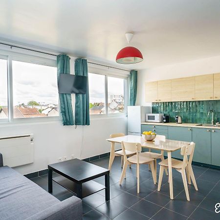 Escale-Marne Fr - 202 - Free Parking - Free Luggage Storage - All Equipped - Linen Included - Washing Machine - 10Mn Walk Metro 8 - Rer A - Panoramic View - From 1 To 14 Guests Maisons-Alfort Eksteriør billede
